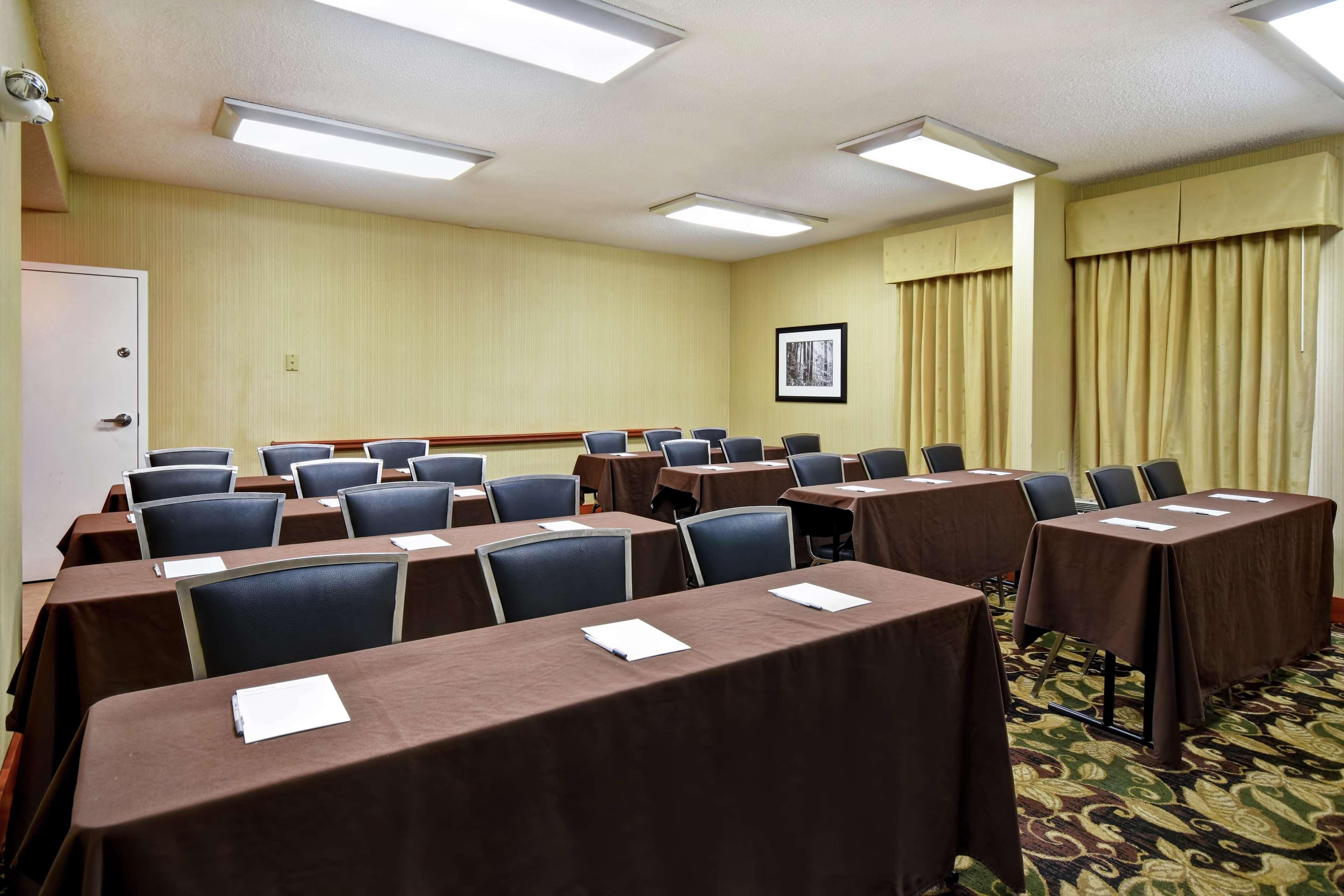 Hampton Inn St. Louis - Westport Maryland Heights Eksteriør bilde